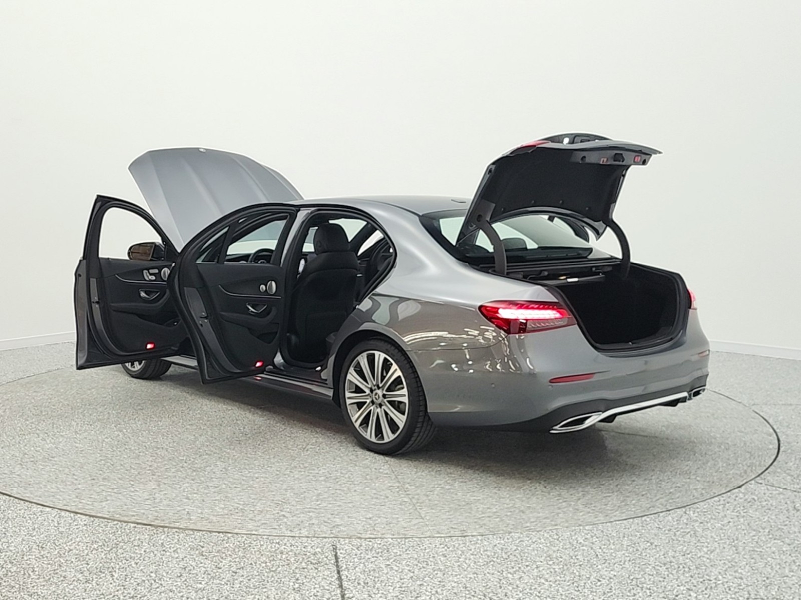 Used 2022 Selenite Grey Metallic Mercedes-Benz E 450 4MATIC® Sedan image 12