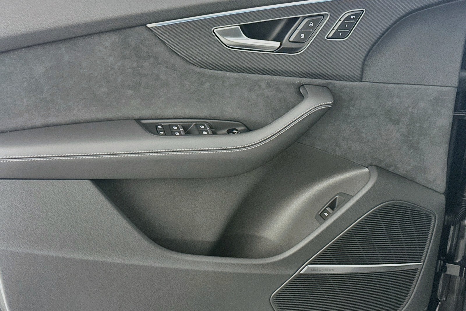 New 2026 Daytona Gray Pearl Effect Audi Prestige image 19