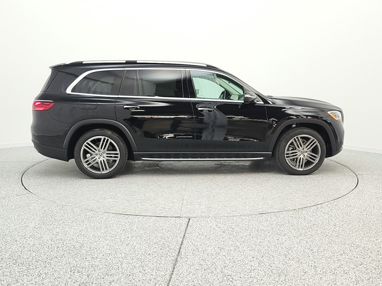 New 2026 Black Mercedes-Benz GLS 450 image 4