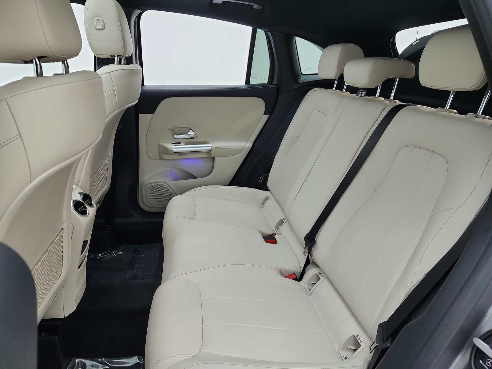 Used 2025 Mountain Grey Metallic Mercedes-Benz GLA 250 SUV image 15