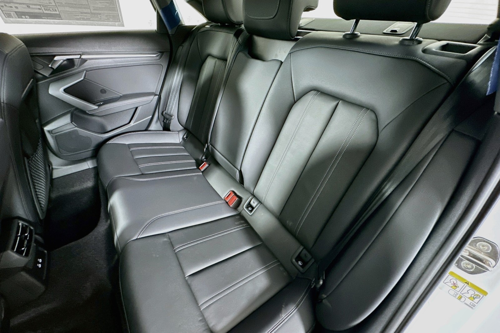 New 2026 Arkona White Audi Premium image 9