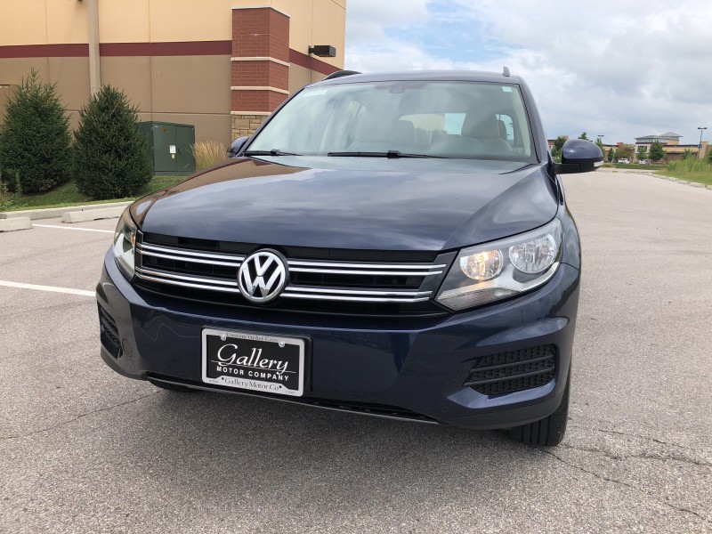 2016 Volkswagen Tiguan S in CHESTERFIELD, Missouri