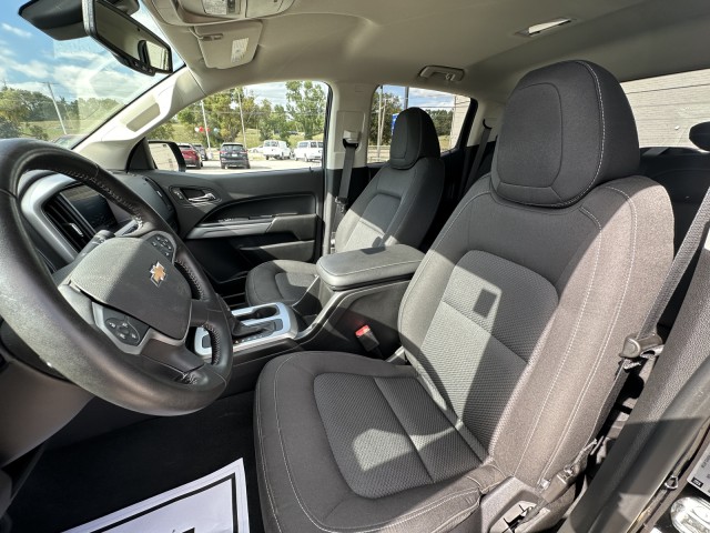 2021 Chevrolet Colorado 2WD LT 17