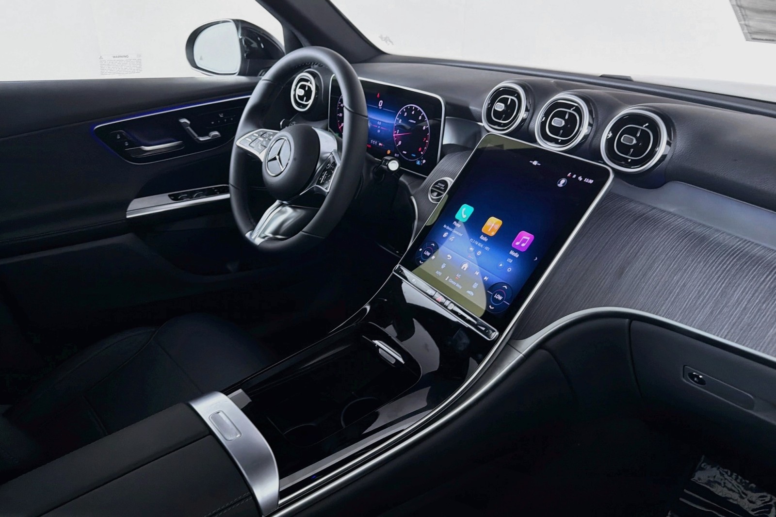 New 2026 Black Mercedes-Benz GLC 300 4MATIC® SUV image 17