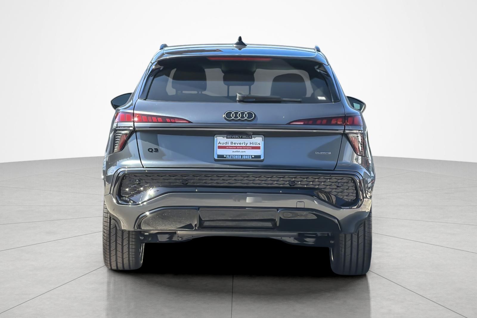New 2026 Daytona Gray Pearl Effect Audi S line quattro image 5