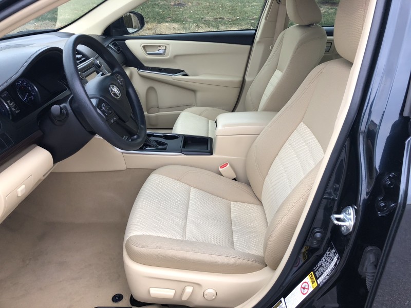2016 Toyota Camry LE in CHESTERFIELD, Missouri