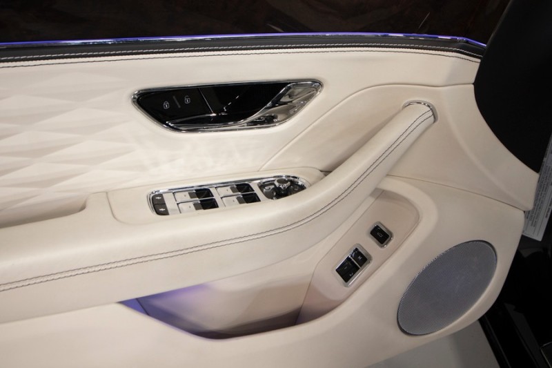 2023 Bentley Flying Spur Flying Spur Azure ($285,310 MSRP!!) *BIG OPTION LIST* *WARRANTY* in , 