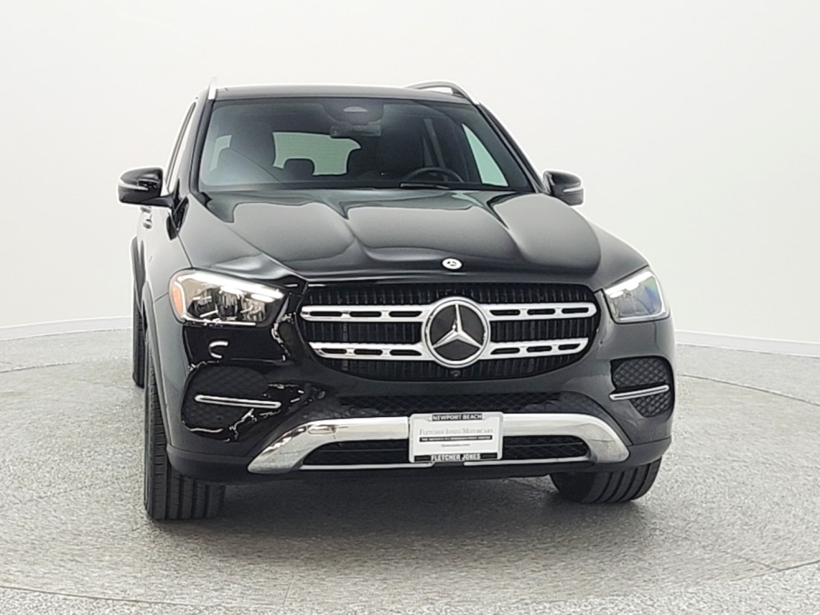 Certified Used 2026 Obsidian Black Metallic Mercedes-Benz GLE 350 4MATIC® SUV image 3