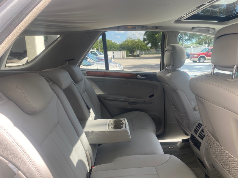 2008 Mercedes-Benz M-Class 3.5L 1 OWNER LOW MILES 48,493 in , 