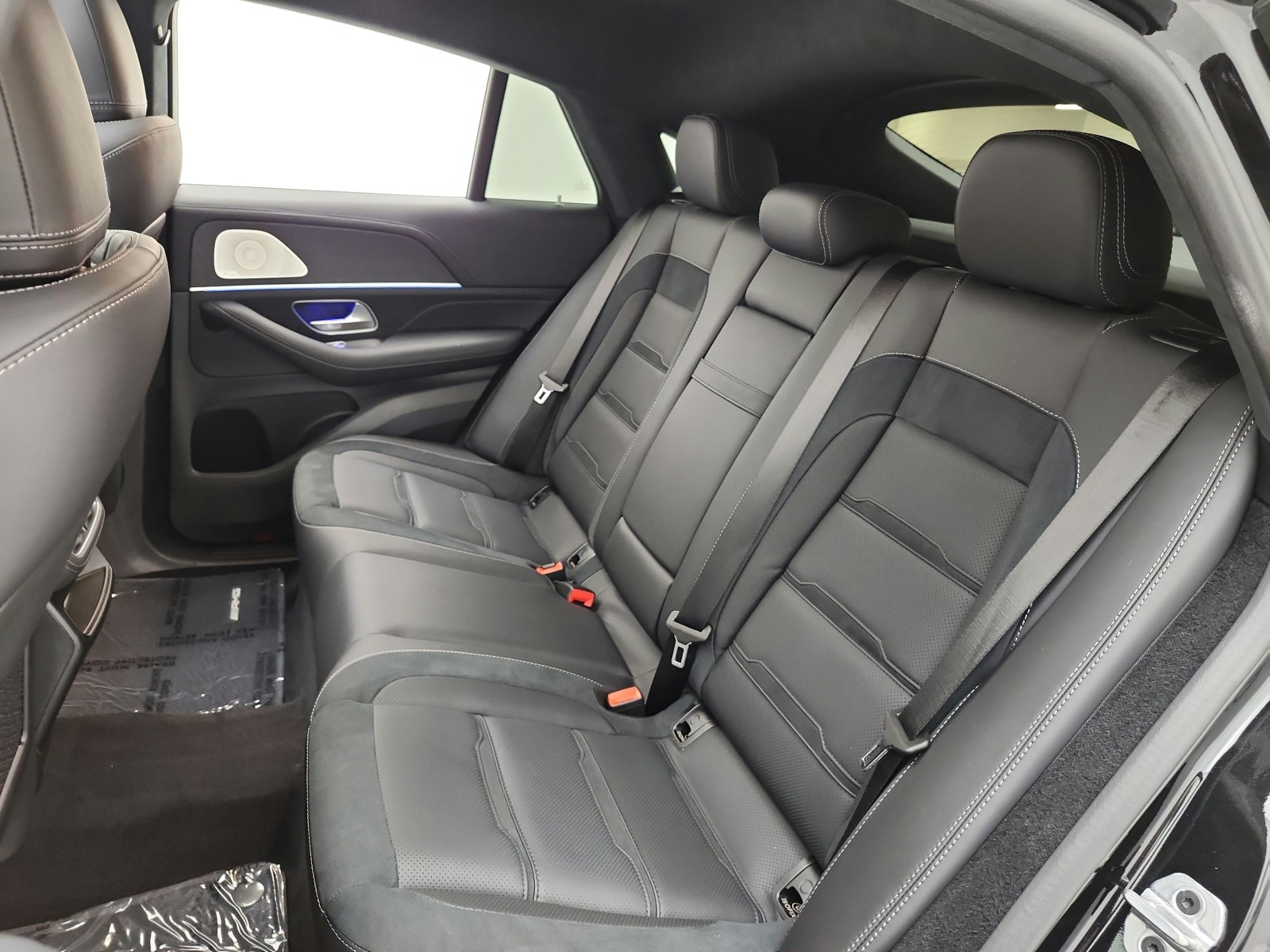 Certified Used 2026 Obsidian Black Metallic Mercedes-Benz AMG® GLE 53 4MATIC+ Coupe image 30
