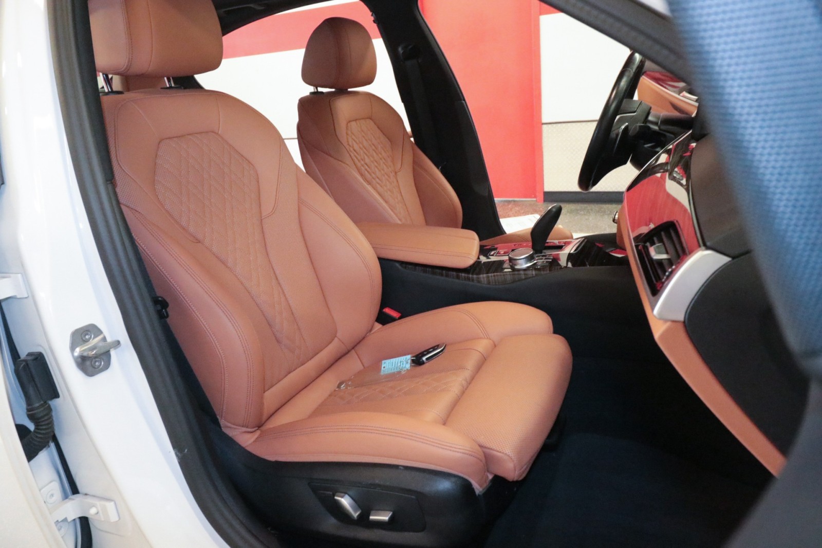 Used Car 2023 Bmw 5 Series  530e For Sale Under $30,000 In Austin, Texas