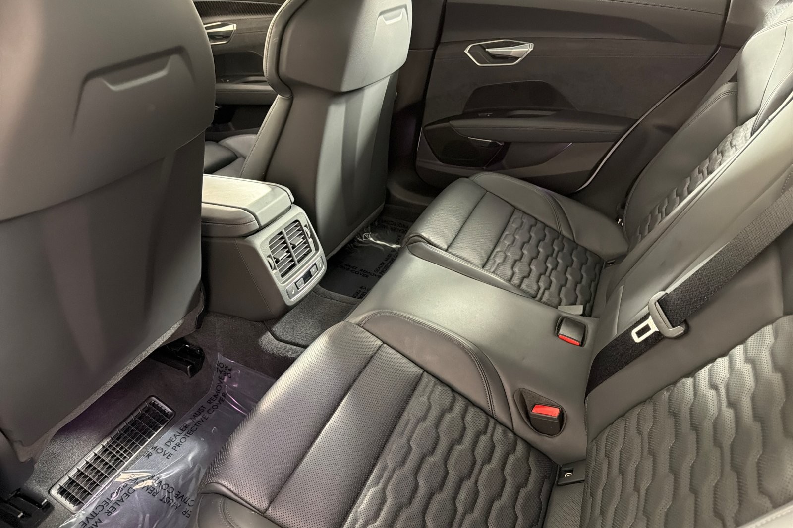 Used 2024 Suzuka Gray Metallic Audi Premium Plus quattro image 11