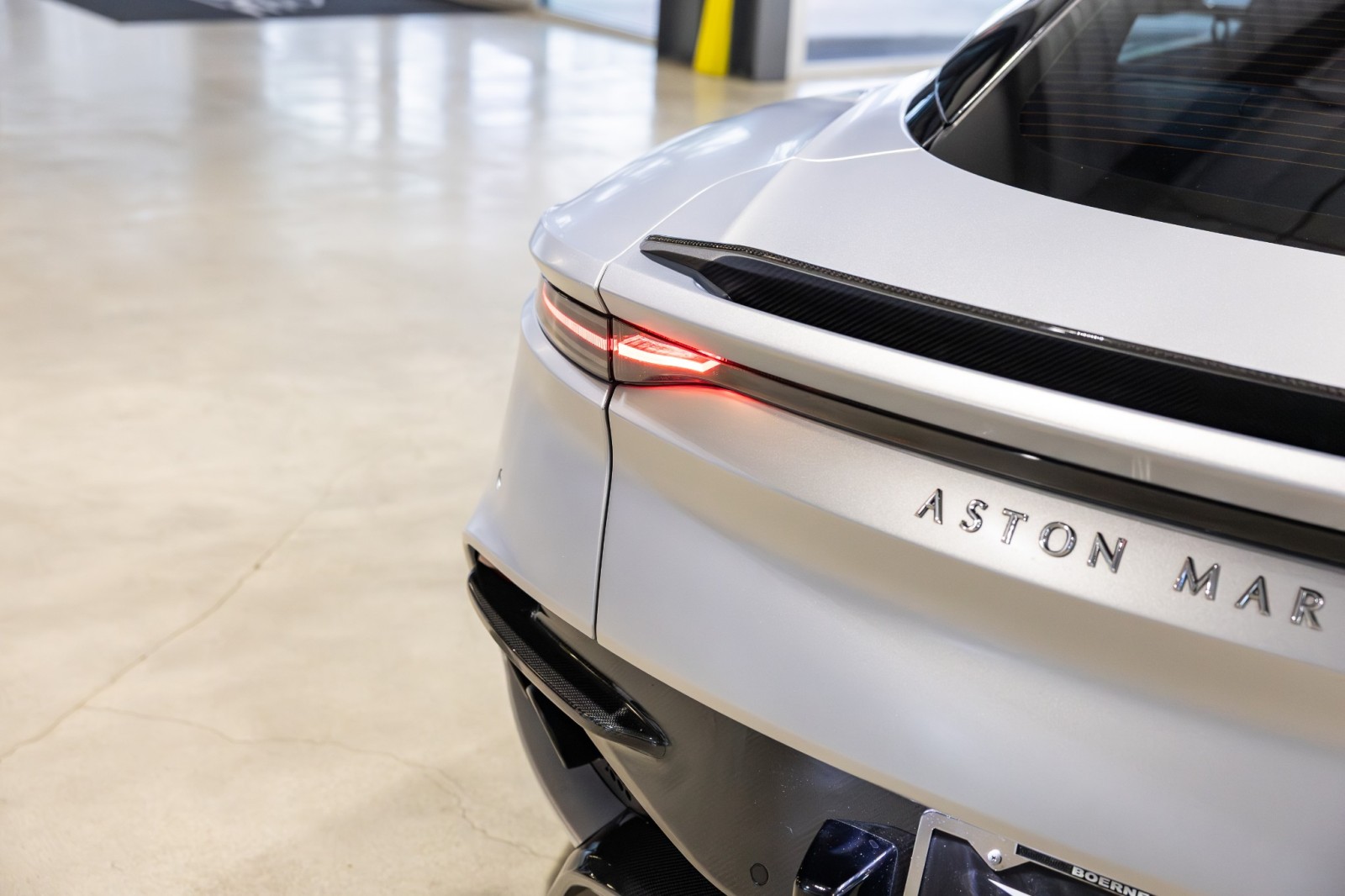 Used Car 2020 Aston Martin Dbs  Superleggera For Sale Under $200,000 In Boerne, Texas