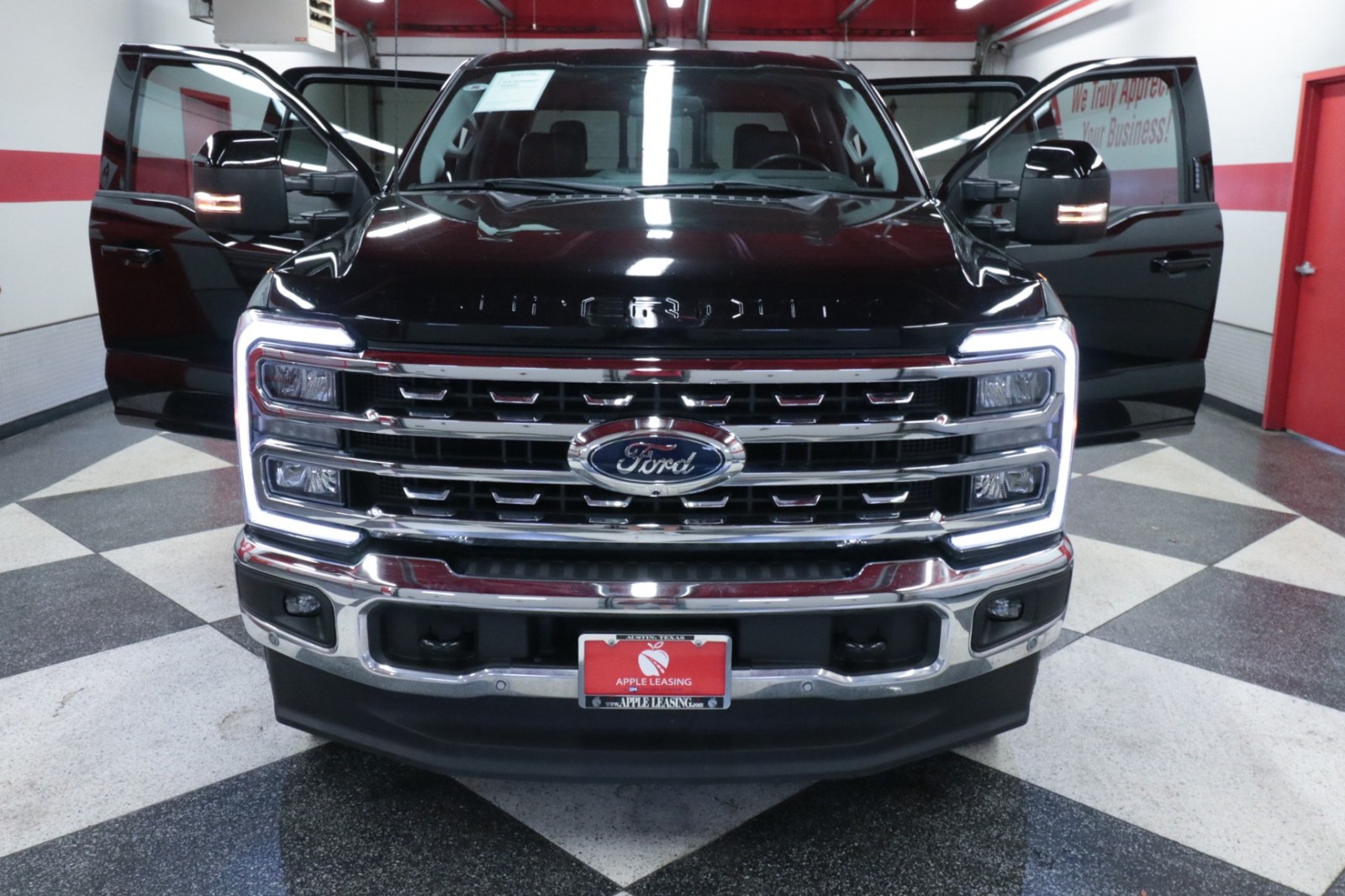 Used Car 2023 Ford Super Duty F-250 Srw  Lariat For Sale Under $80,000 In Austin, Texas