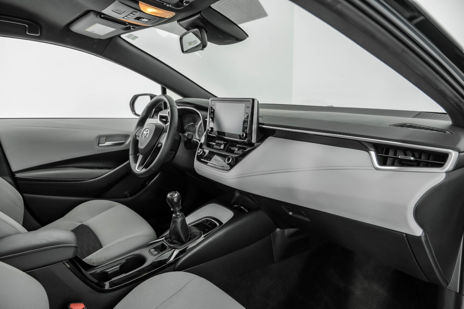 2019 Toyota Corolla Hatchback SE PRE COLLISION SYSTEM LANE DEPARTURE ALERT REAR  12