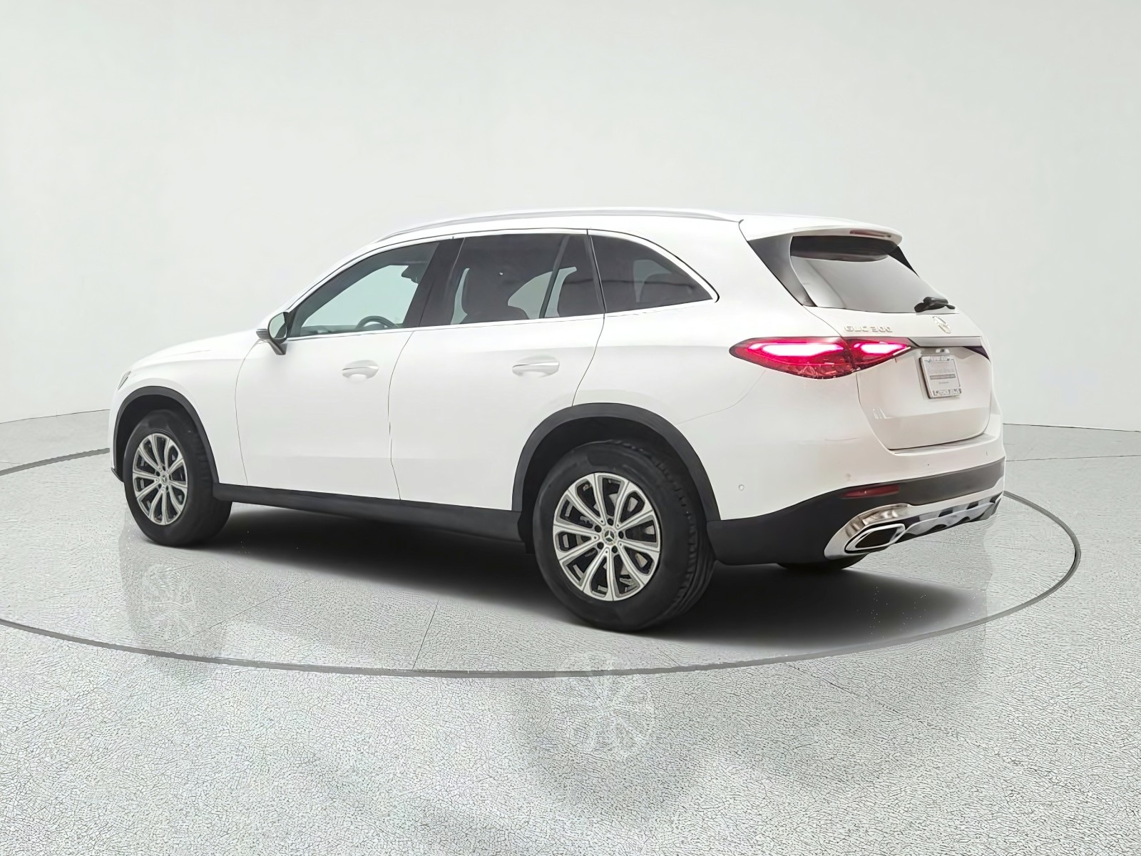Certified Used 2026 Polar White Mercedes-Benz GLC 300 SUV image 7