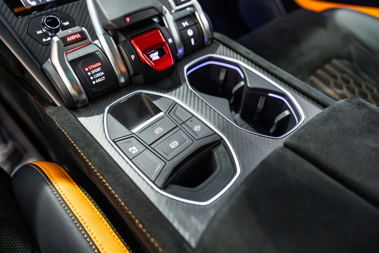 2024 Lamborghini Urus Performante - Photo 47