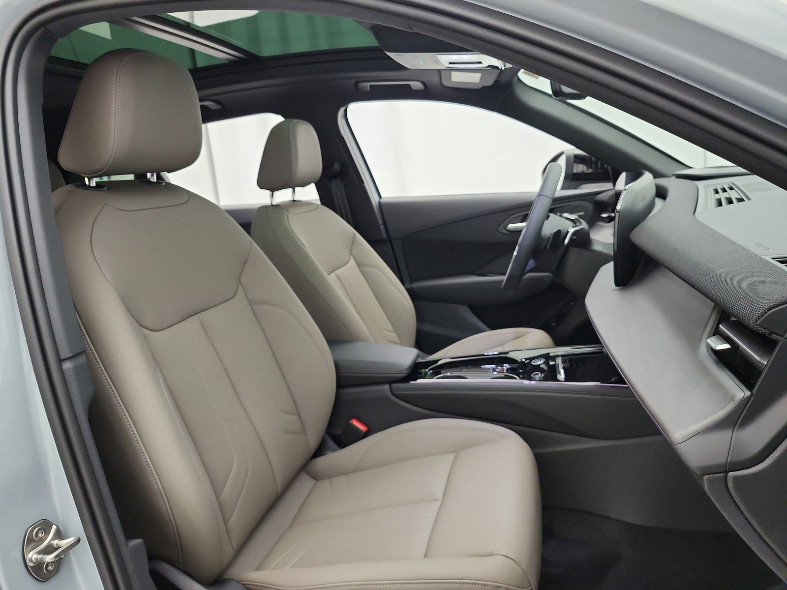 New 2026 Arrow Gray Pearl Effect Audi S line quattro image 15