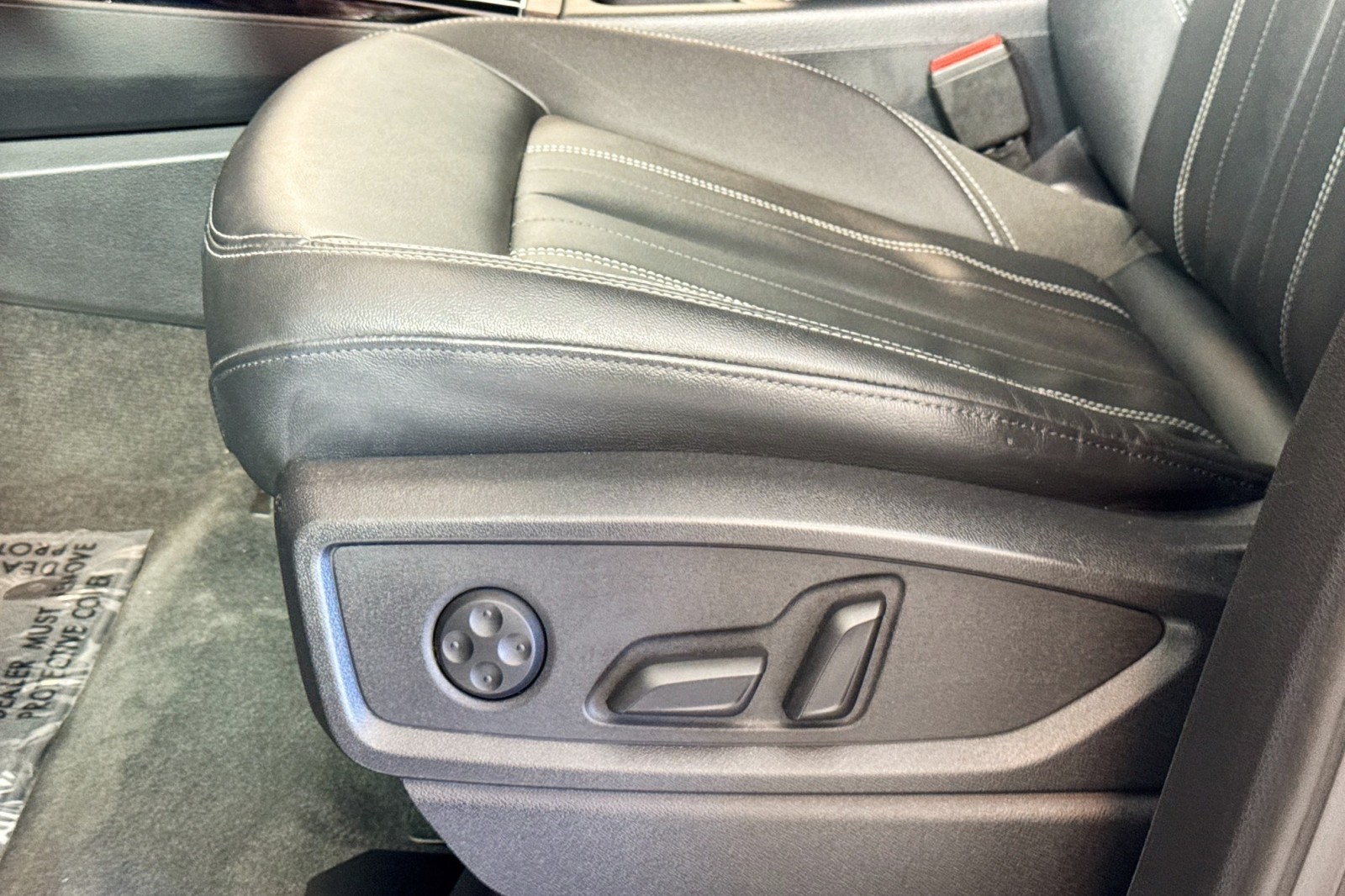 Used 2022 MYTHOS BLACK Audi S line Premium image 18