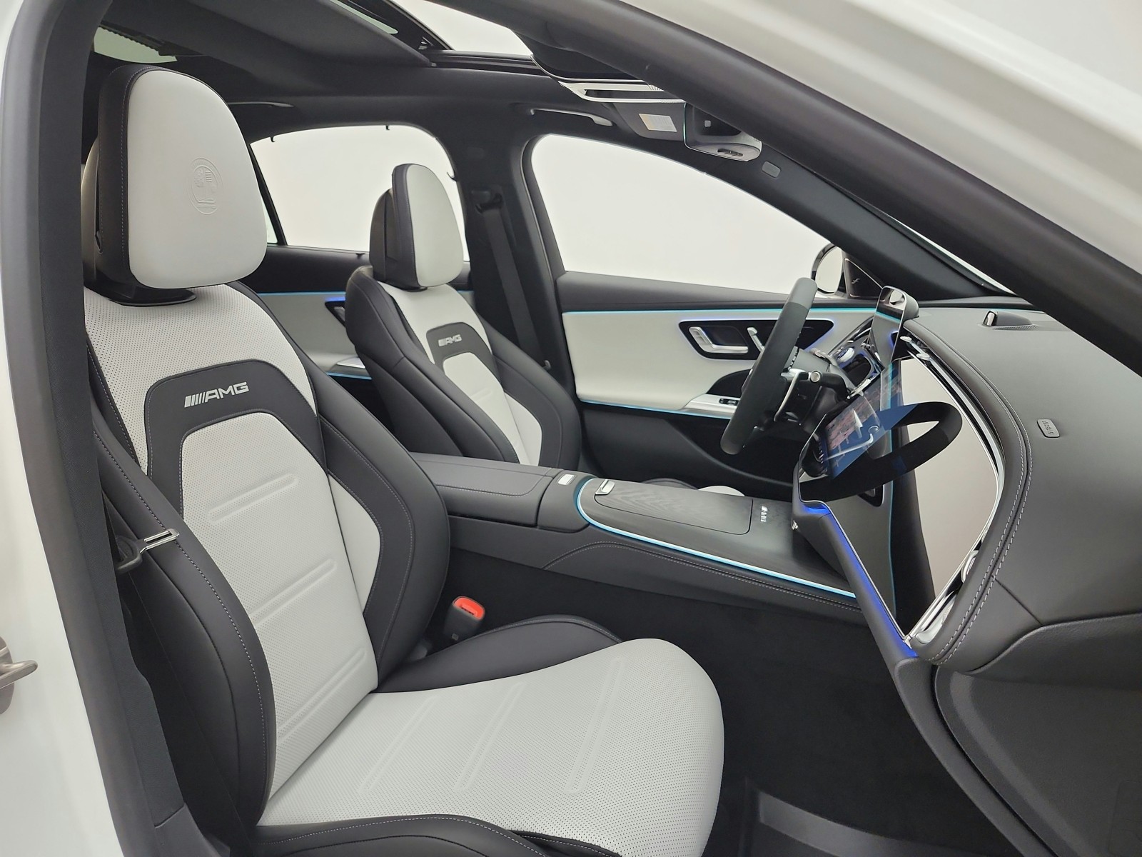 New 2027 Polar White Mercedes-Benz AMG® E 53 Hybrid Sedan image 15