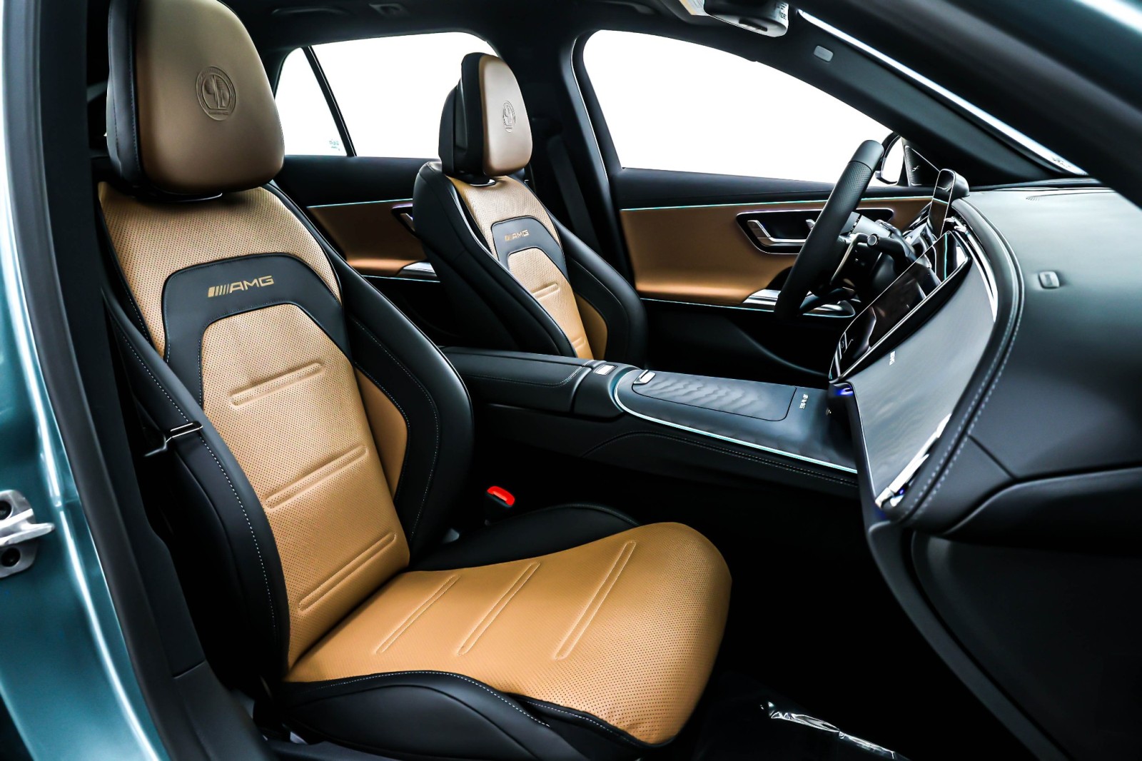 New 2026 Verde Silver Metallic Mercedes-Benz AMG® E53ES4 Wagon image 7