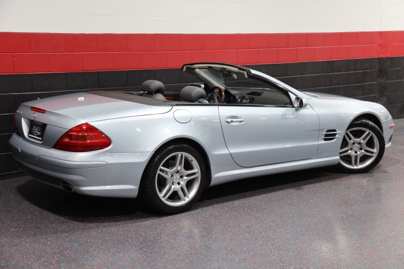 2006 Mercedes-Benz SL500 AMG Sport Pkg 2dr Convertible in , 