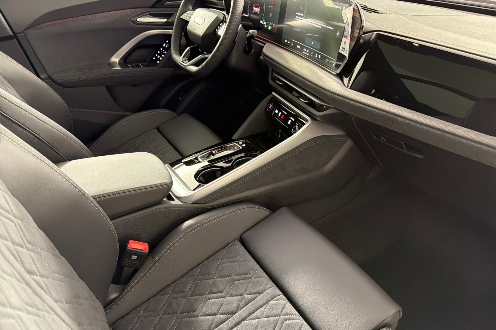 New 2025 Daytona Gray Pearl Effect Audi Premium Plus 3.0 TFSI quattro image 15