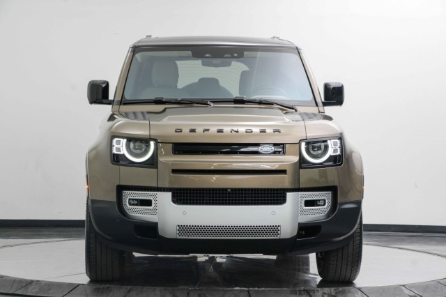 2020 Land Rover Defender First Edition 8