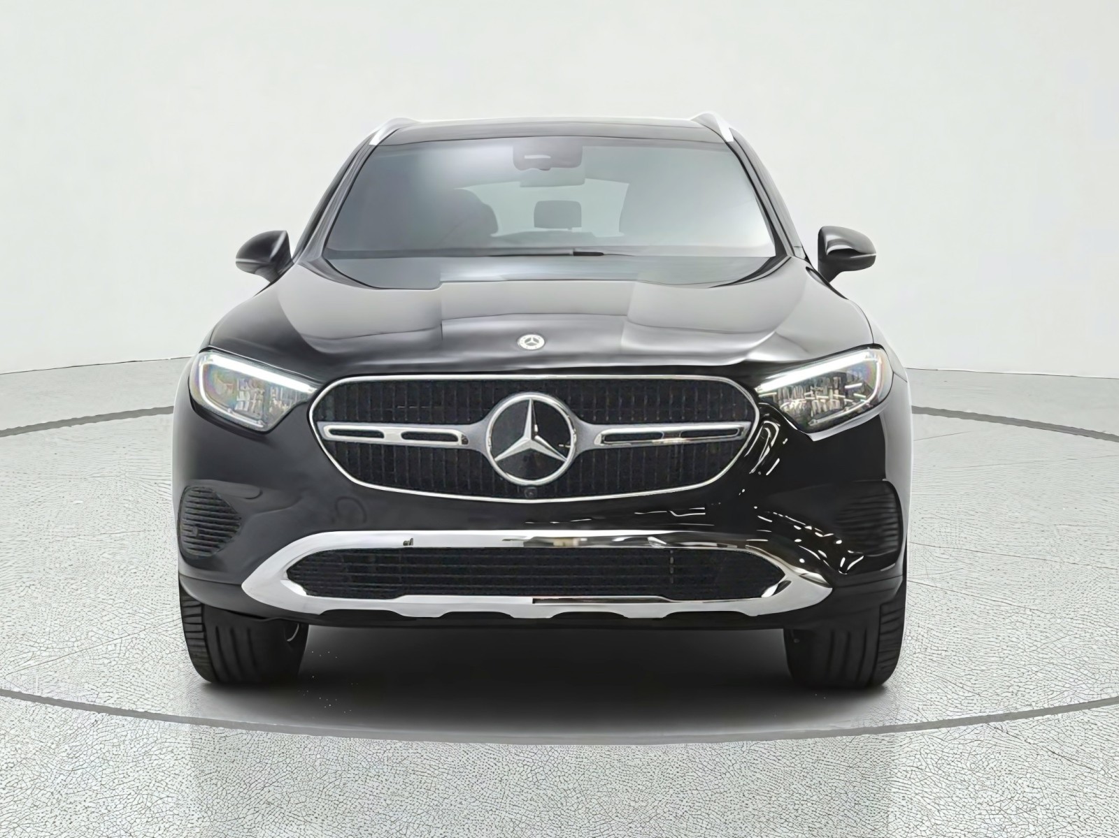 New 2027 Black Mercedes-Benz GLC 300 SUV image 2