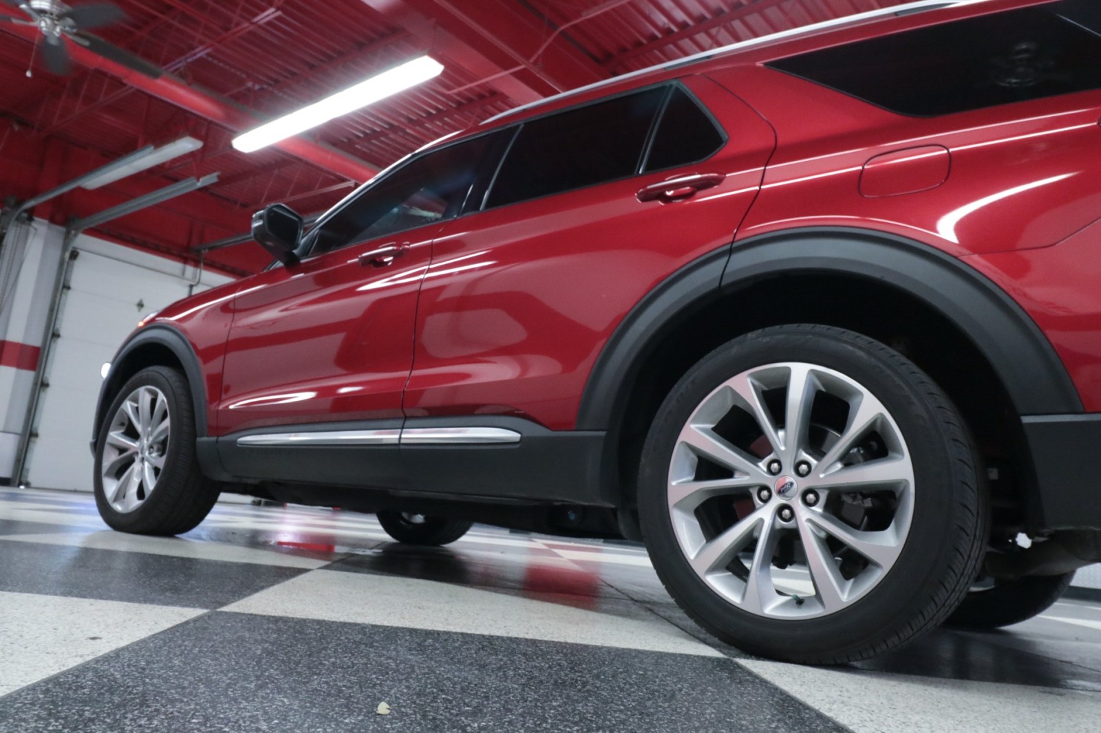 Used Car 2021 Ford Explorer  Platinum For Sale Under $35,000 In Austin, Texas