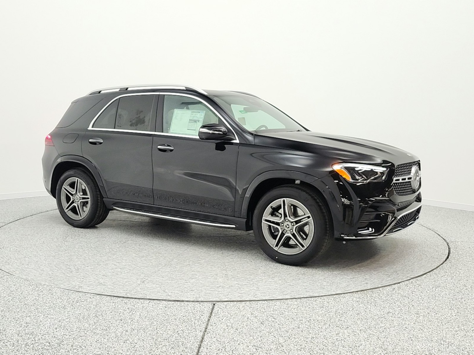 New 2026 Black Mercedes-Benz GLE 450e 4MATIC® SUV image 3