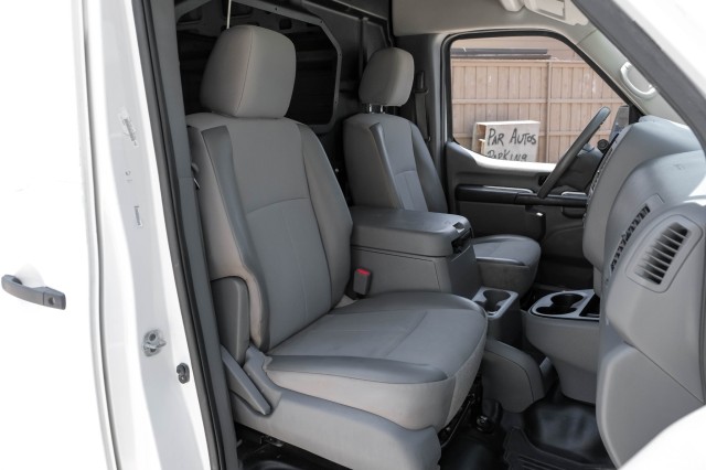 2019 Nissan NV Cargo SV 32