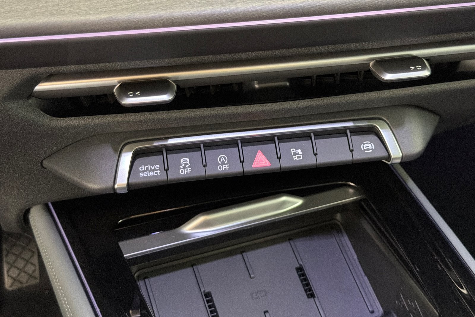 New 2026 Daytona Gray Pearl Effect Audi S line quattro image 20