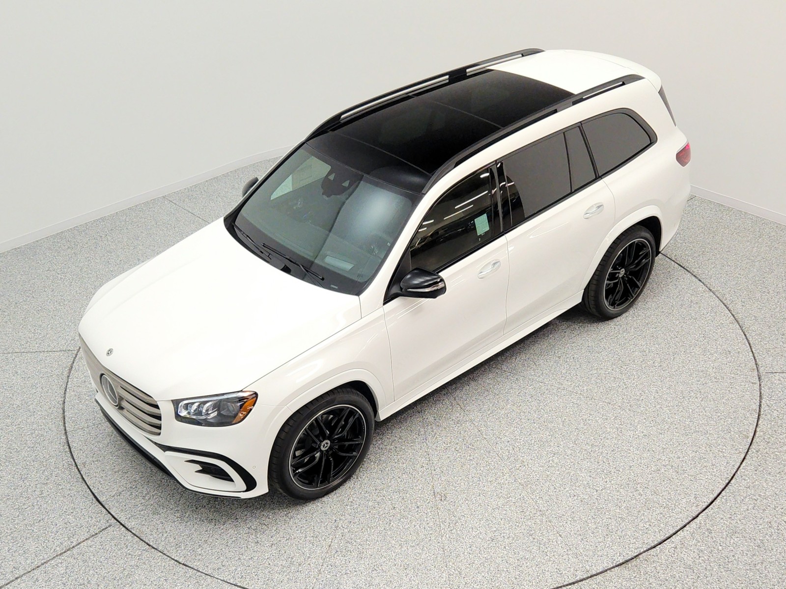 New 2026 Polar White Mercedes-Benz GLS 450 4MATIC® SUV image 16