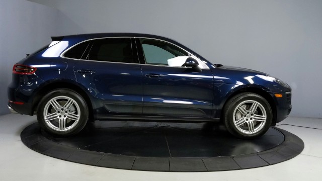 2017 Porsche Macan S 7