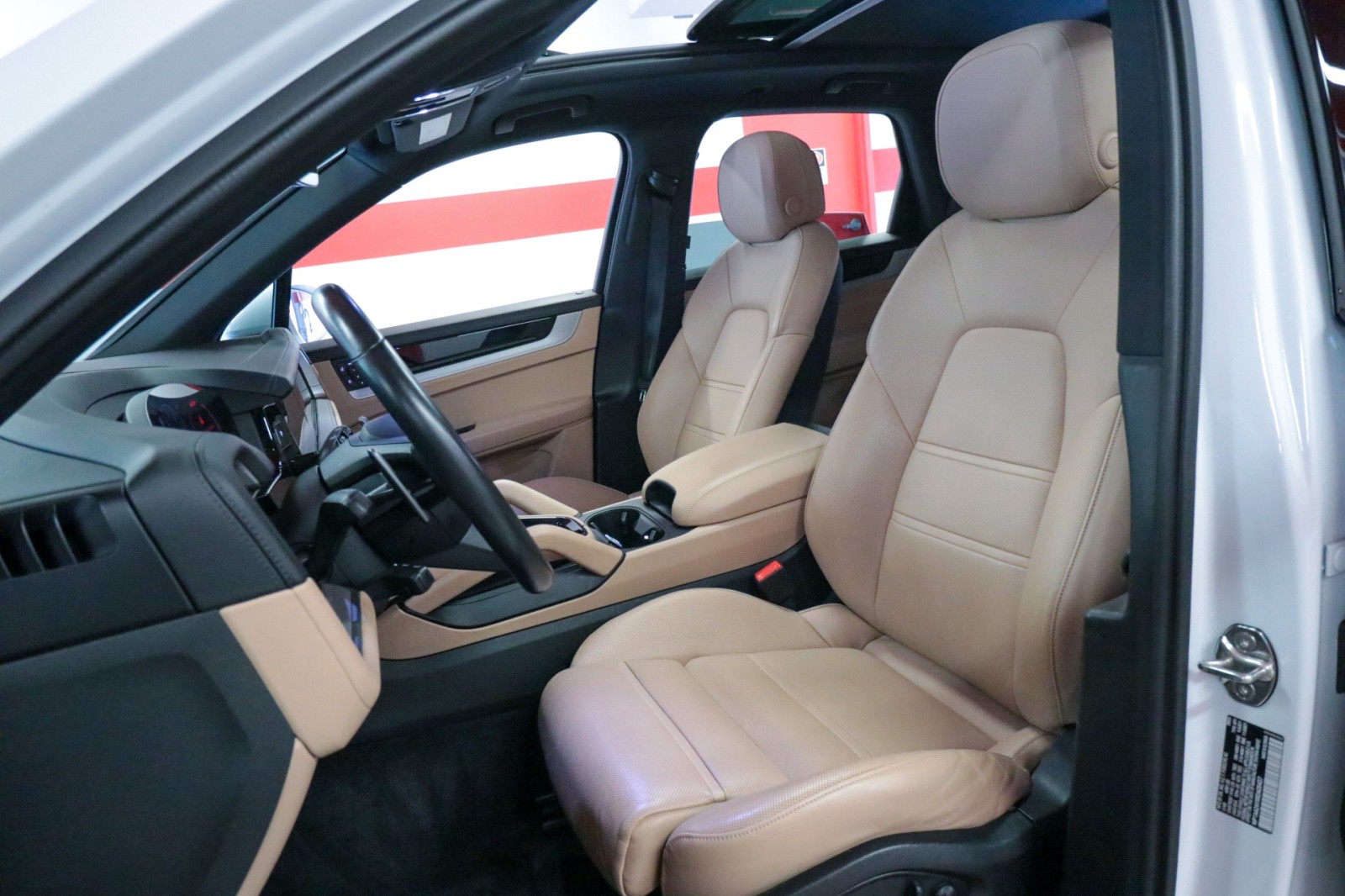 Used Car 2024 Porsche Cayenne  For Sale Under $70,000 In Austin, Texas