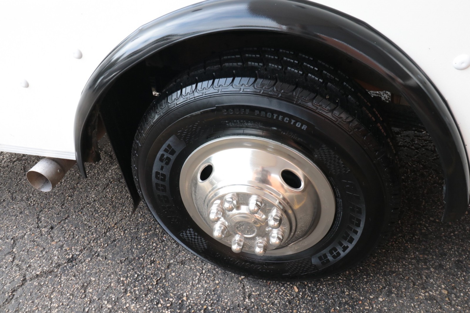 Used Car 2023 Ford E-series Cutaway  For Sale Under $35,000 In Austin, Texas