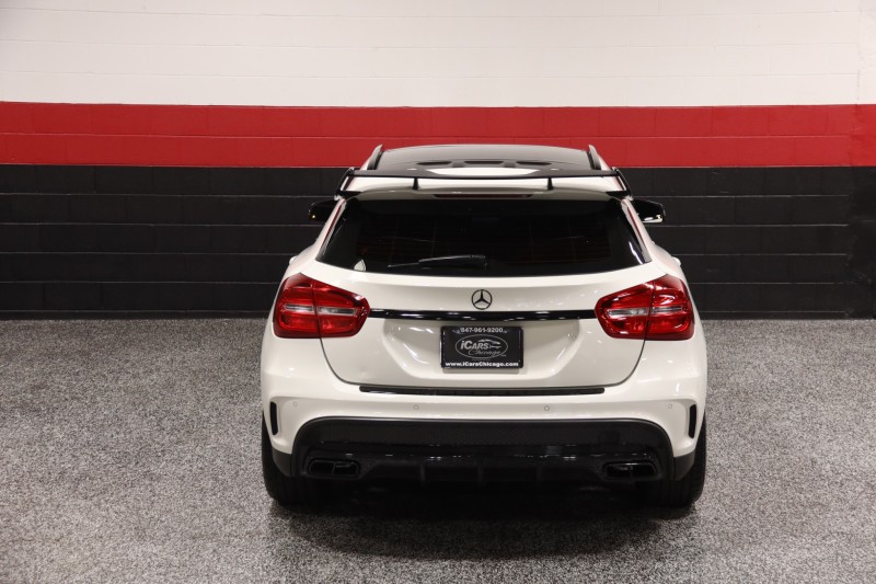 2015 Mercedes-Benz GLA 45 AMG 4MATIC w/Performance Pkgs 4dr Suv in , 