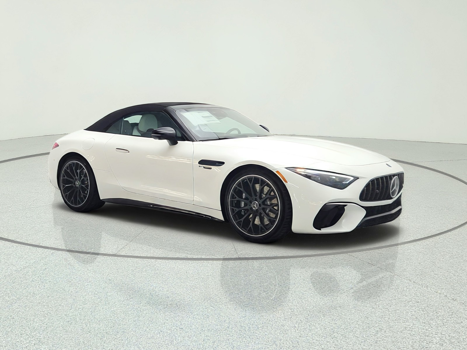 New 2027 MANUFAKTUR Moonlight White Metallic Mercedes-Benz AMG® SL 55 Roadster image 3
