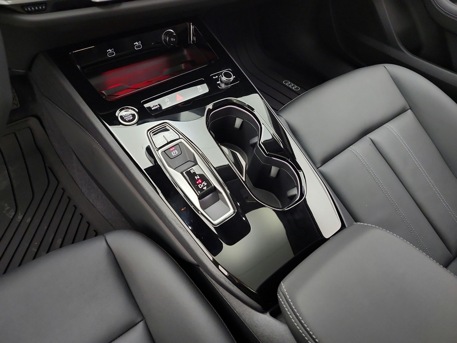 New 2026 Glacier White Metallic Audi Premium Plus 2.0 TFSI quattro image 10