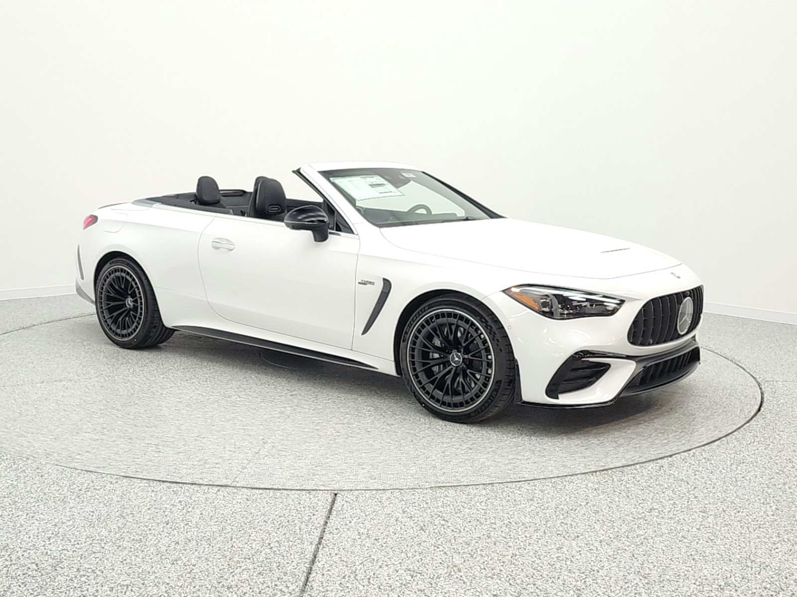 New 2026 MANUFAKTUR Moonlight White Metallic Mercedes-Benz AMG® CLE 53 image 3