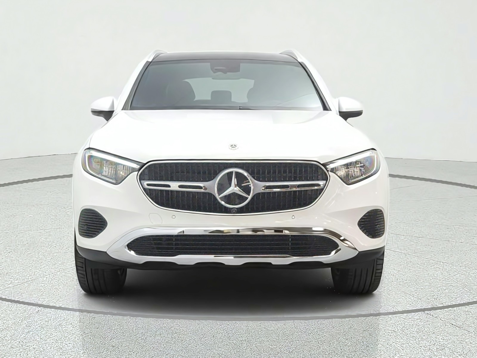 New 2027 Polar White Mercedes-Benz GLC 300 SUV image 2