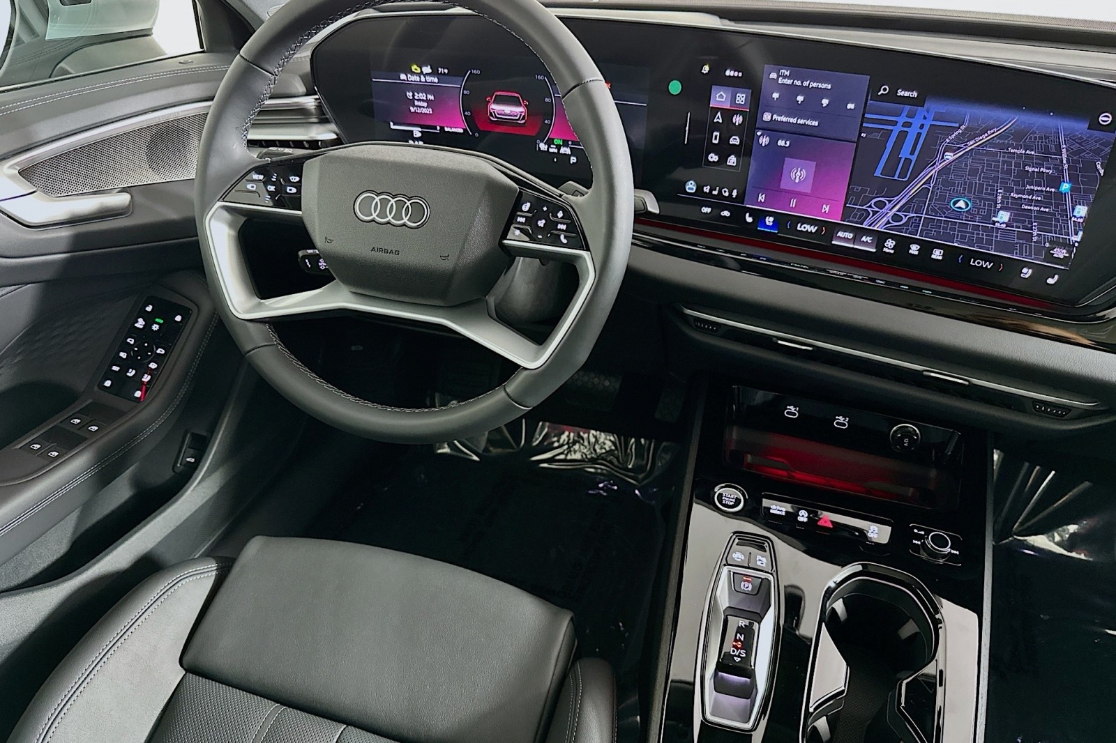 New 2025 Florett Silver Metallic Audi Premium Plus image 6