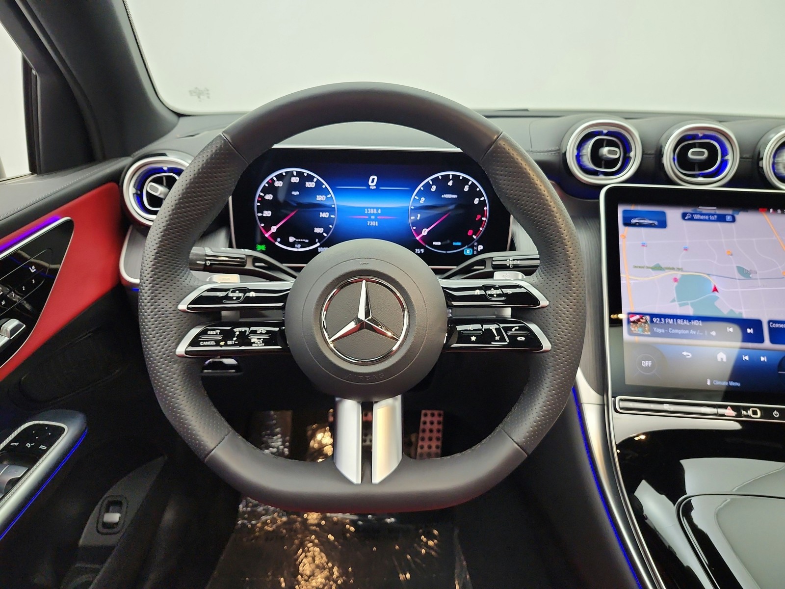 Certified Used 2025 Polar White Mercedes-Benz GLC 300 4MATIC® Coupe image 14