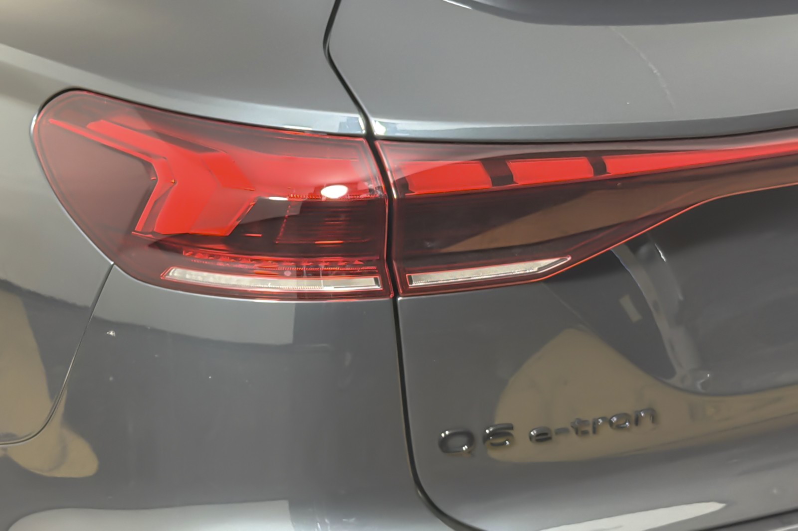 New 2027 Manhattan Gray Metallic Audi Premium Plus quattro image 10