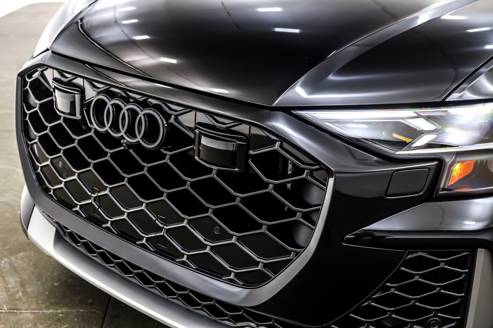 New 2026 Mythos Black Metallic Audi performance quattro image 13