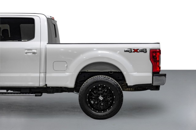 2019 Ford F-250 LARIAT 17