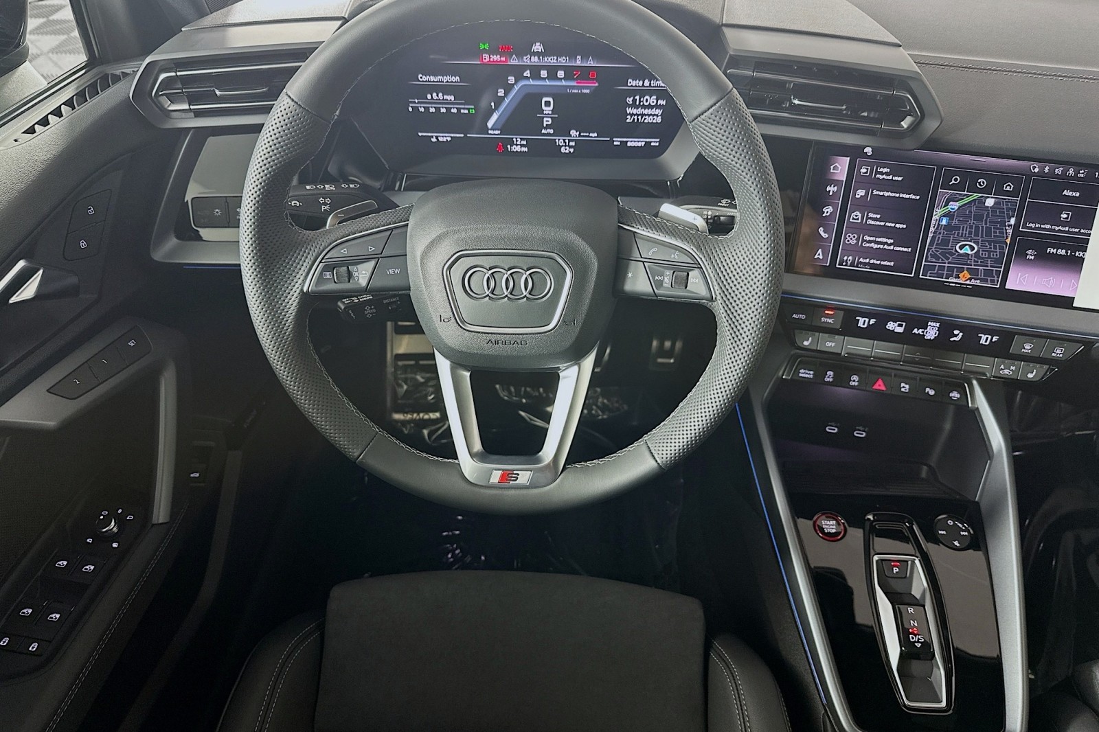 New 2026 Daytona Gray Pearl Effect Audi  image 5