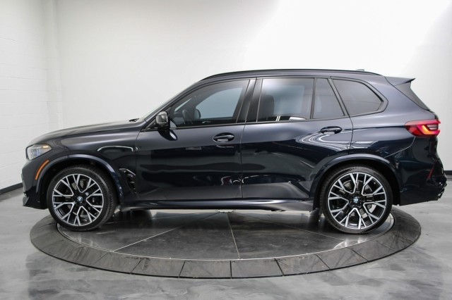 2022 BMW X5 M  2