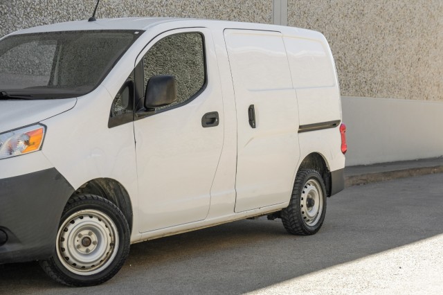 2018 Nissan NV200 Compact Cargo S 6